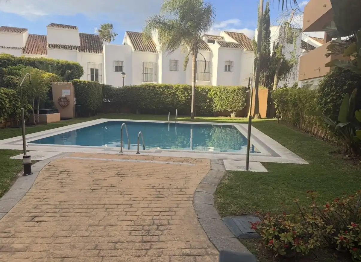Flat for sale in Avenida Jacaranda, 74, Las Chapas - Alicate Playa Garden of Flat for sale in Marbella with Air Conditioner, Swimming Pool and Balcony