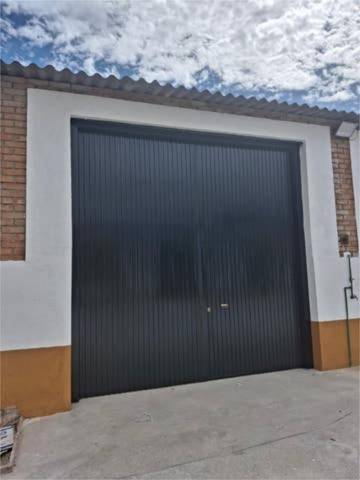 Nave industrial en Alquiler en Estación - Los Manantiales