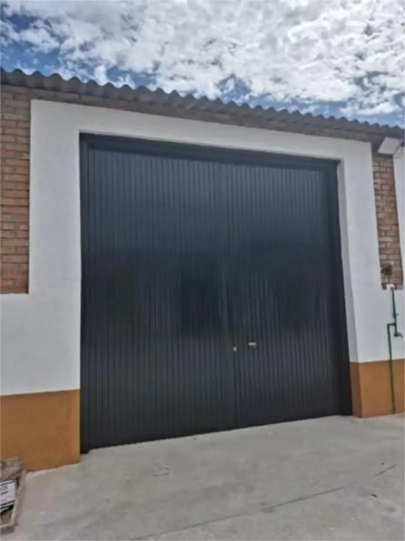 Nau industrial de lloguer a Estación - Los Manantiales Vista exterior de Nau industrial de lloguer en Guadalajara