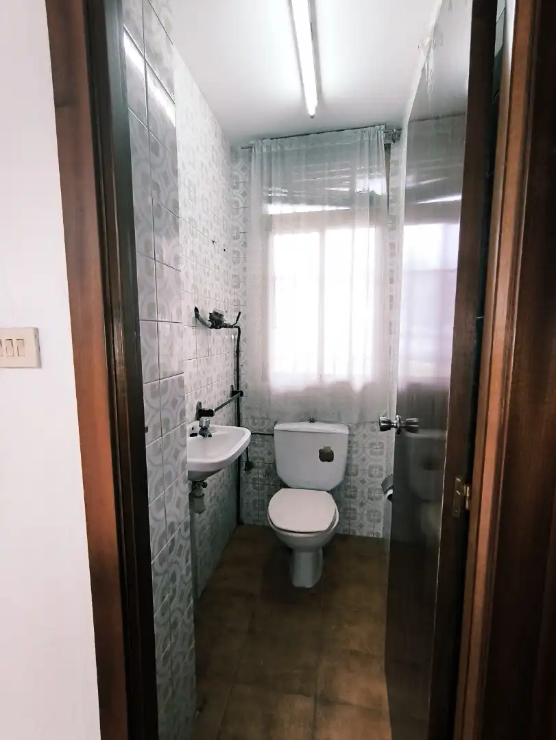 Commercial properties for sale in Rúa Lepanto, 33, Caranza Bathroom of Commercial properties for sale in Ferrol