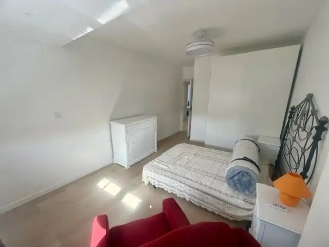 Flat for rent in Carrer del Pintor Maella, 11, La Creu del Grau Bedroom of Flat for rent in Valencia with Air Conditioner, Furnished and Balcony