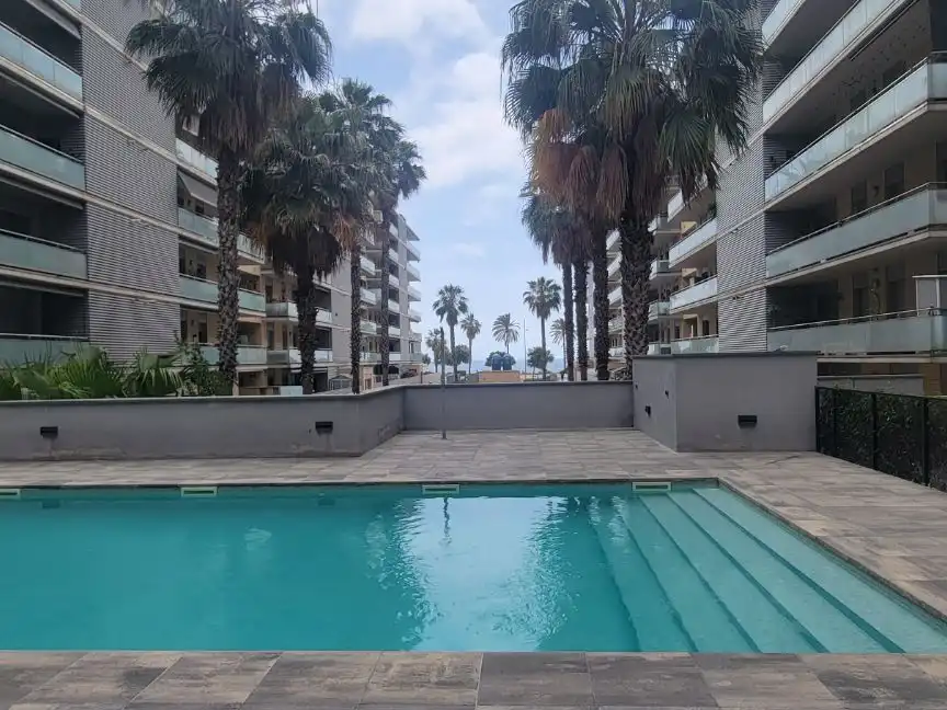 Piso en venta en Carrer de la Mar Egea, 8, Port Piscina de Piso en venta en Badalona con Aire acondicionado, Piscina y Balcón