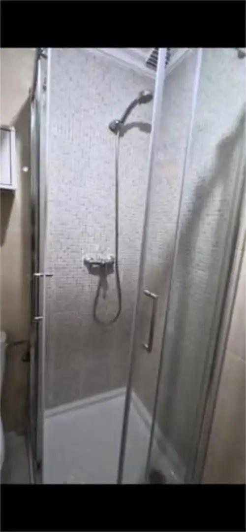 Piso en venta en Rabé de las Calzadas Baño de Piso en venta en Rabé de las Calzadas con Terraza, Trastero y Amueblado