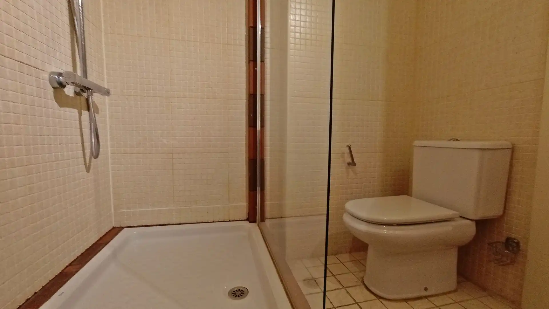 Piso en venta en Calle la Hondura, 15, Puerto de Santiago Baño de Piso en venta en Santiago del Teide con Aire acondicionado, Terraza y Piscina
