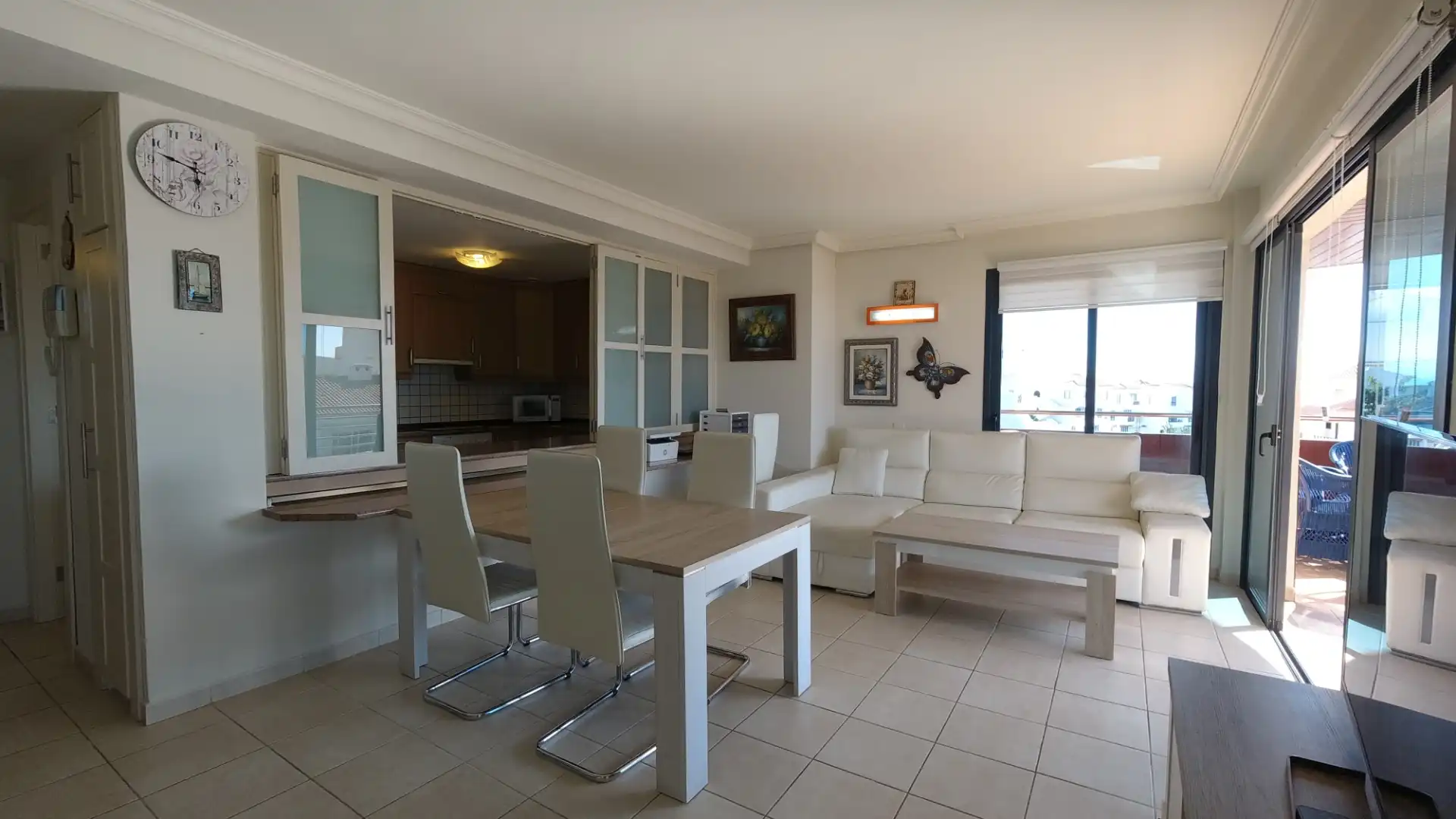 Piso en venta en Calle la Hondura, 15, Puerto de Santiago Sala de estar de Piso en venta en Santiago del Teide con Aire acondicionado, Terraza y Piscina