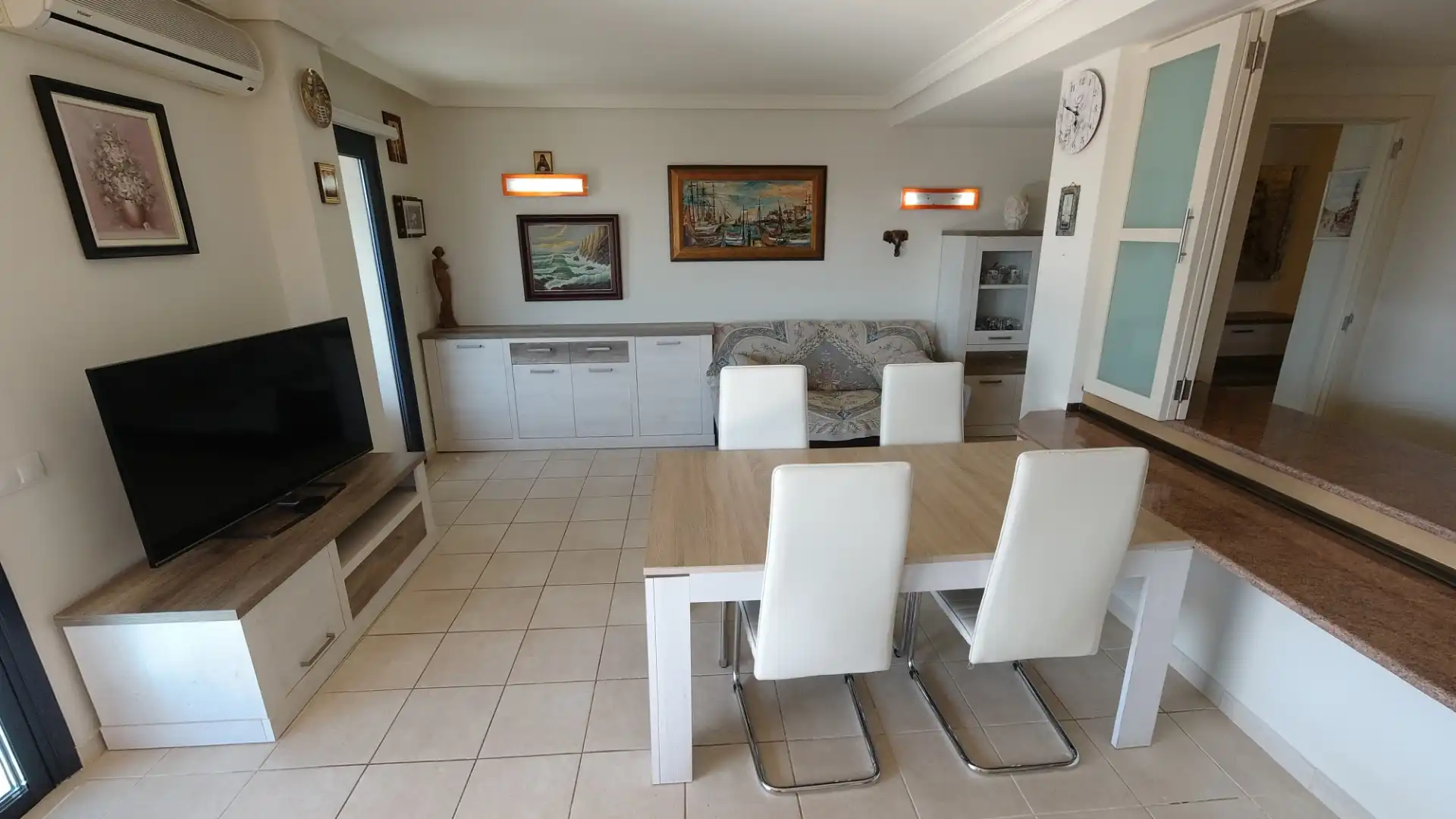 Piso en venta en Calle la Hondura, 15, Puerto de Santiago Comedor de Piso en venta en Santiago del Teide con Aire acondicionado, Terraza y Piscina