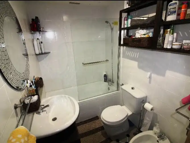 Flat for sale in Calle del Golfo de Salónica, 16, Apóstol Santiago Bathroom of Flat for sale in Madrid Capital