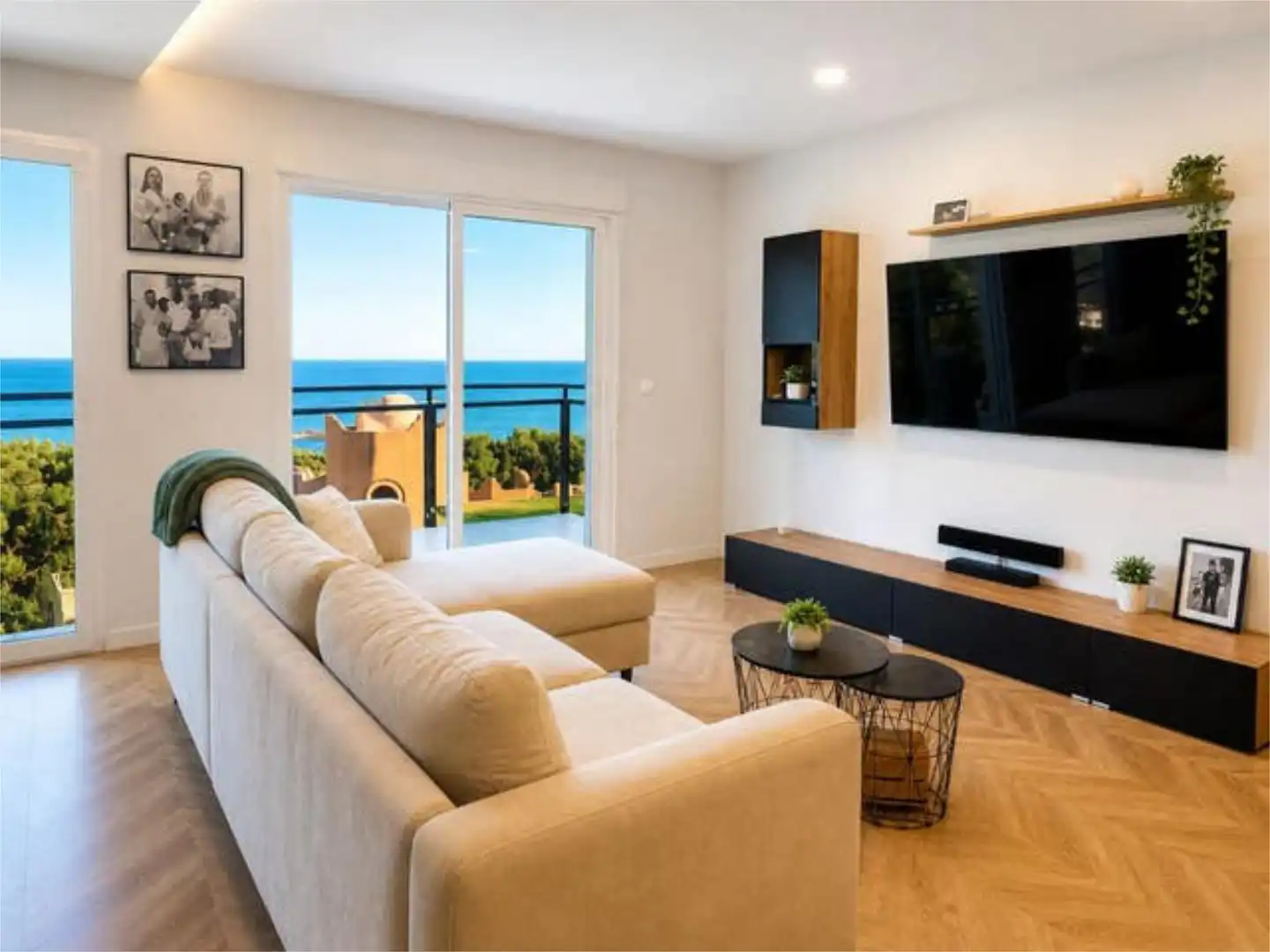 Living room of Flat for sale in El Campello  with Heating, Terrace and Furnished