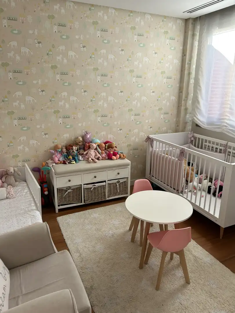 Habitación de Piso de alquiler en Madrid con Aire acondicionado, Calefacción y Jardín privado
