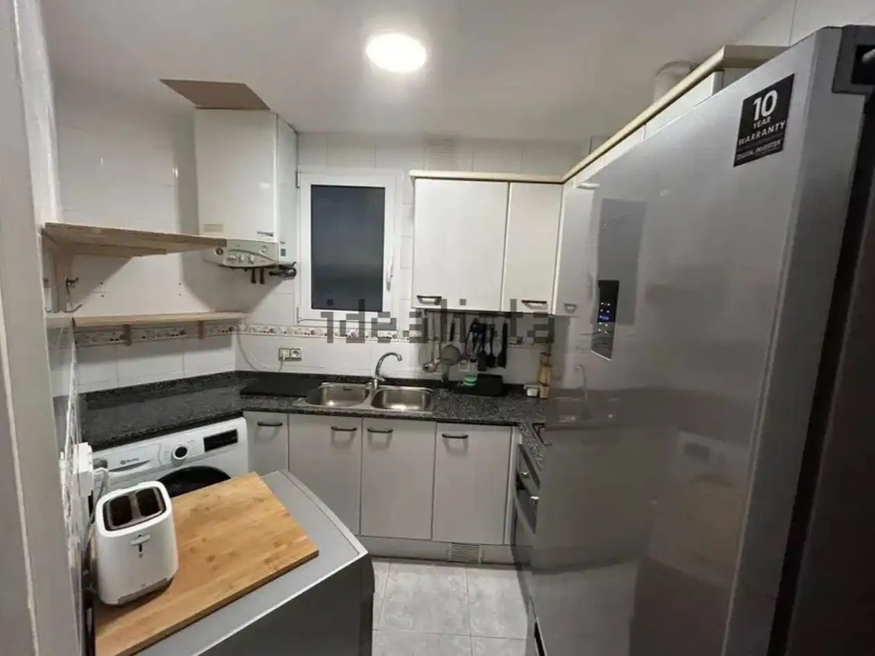 Wohnung zum Verkauf in Carrer de Calàbria, 60, Sant Antoni Küche von Wohnung zum Verkauf in Barcelona Capital mit Klimaanlage, Terrasse und Balkon