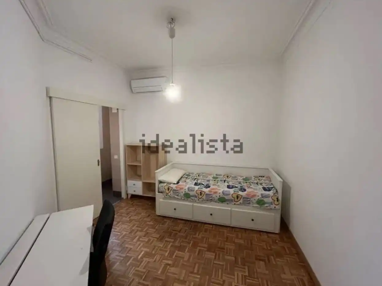 Wohnung zum Verkauf in Carrer de Calàbria, 60, Sant Antoni Schlafzimmer von Wohnung zum Verkauf in Barcelona Capital mit Klimaanlage, Terrasse und Balkon