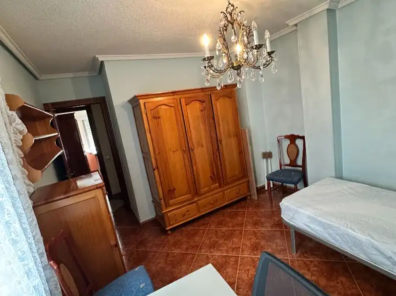 Flat for rent in Calle Cuarta, 10, San Bernardo Bedroom of Flat for rent in Salamanca with Heating, Furnished and Balcony