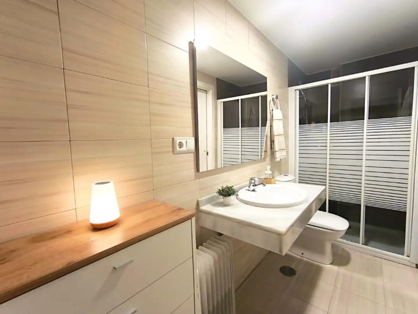 Wohnung zum Verkauf in Avenida Marqués de Espinardo, 24, Murcia Capital Badezimmer von Wohnung zum Verkauf in Murcia Capital mit Klimaanlage, Terrasse und Balkon