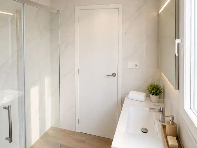Room in Rua Río Eo, 24, Paradai Bathroom of Flat for share in Lugo with Heating, Parquet flooring and Terrace