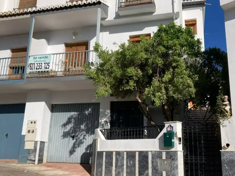 Casa adosada en venda a Calle Ermita, 3, Órgiva Vista exterior de Casa adosada en venda en Órgiva amb Terrassa, Piscina i Balcó