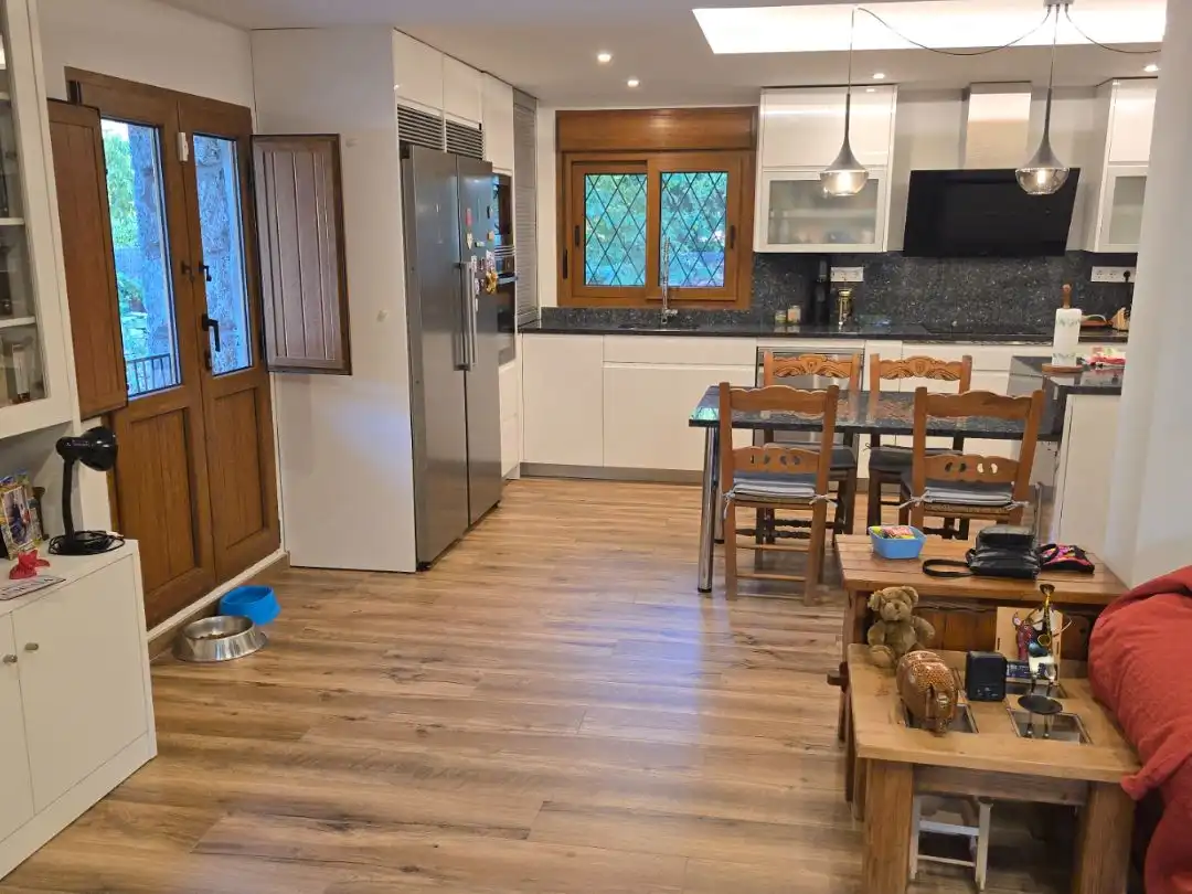 Casa o chalet en venta en San Crispín - La Estación Consorcio Cocina de Casa o chalet en venta en Colmenar Viejo con Calefacción, Jardín privado y Terraza