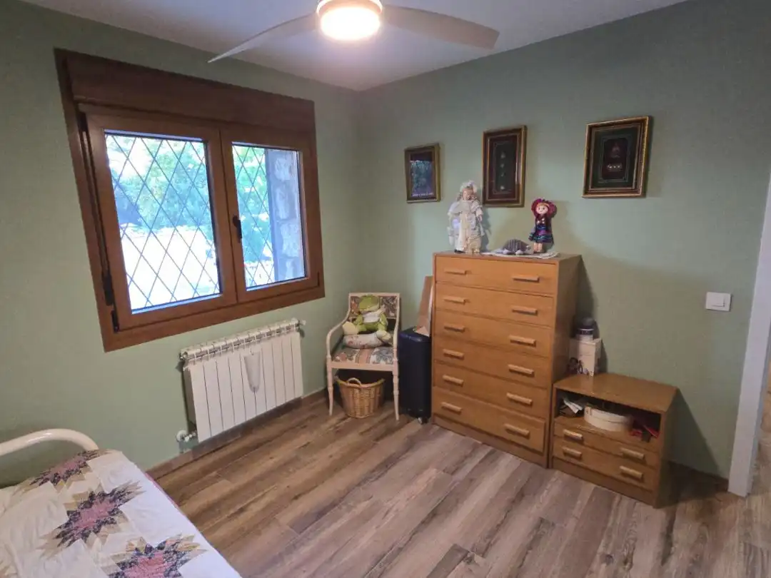 Casa o chalet en venta en San Crispín - La Estación Consorcio Habitación de Casa o chalet en venta en Colmenar Viejo con Calefacción, Jardín privado y Terraza