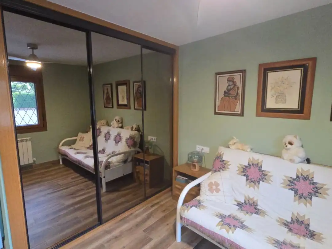 Casa o chalet en venta en San Crispín - La Estación Consorcio Habitación de Casa o chalet en venta en Colmenar Viejo con Calefacción, Jardín privado y Terraza