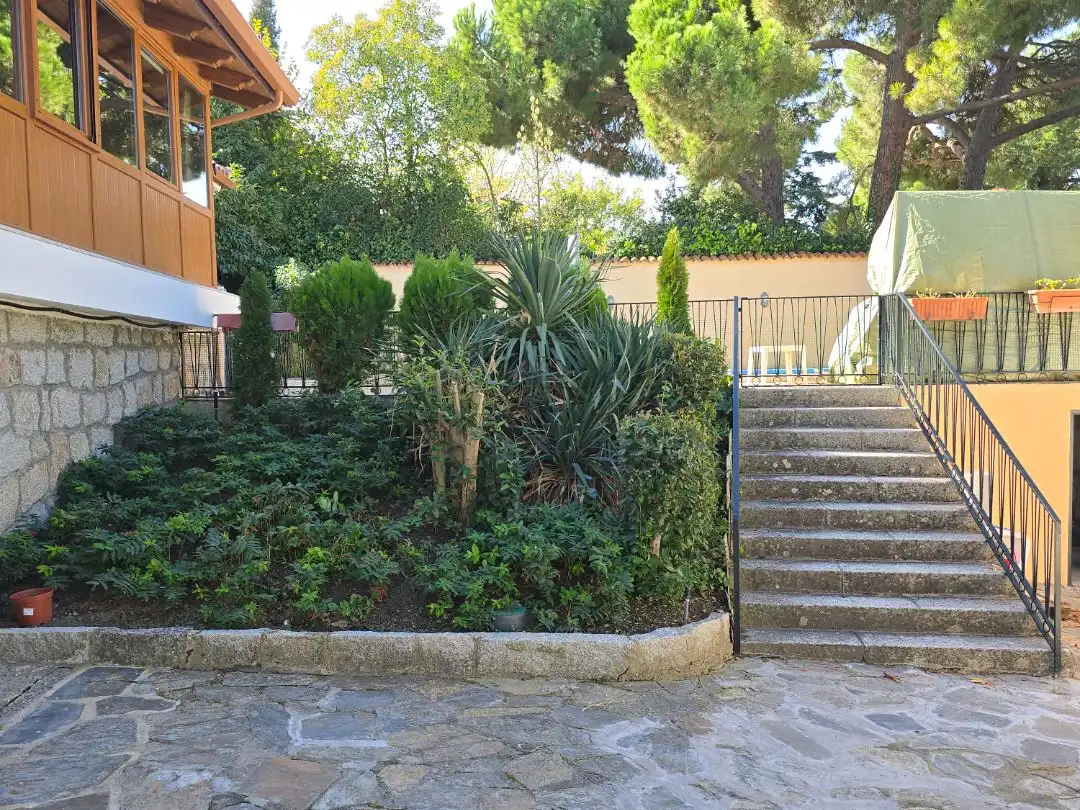 Casa o chalet en venta en San Crispín - La Estación Consorcio Jardín de Casa o chalet en venta en Colmenar Viejo con Calefacción, Jardín privado y Terraza