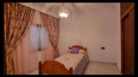 Casa adosada en venta en Calle Matadero, 3, Calañas, Huelva - imagen 2 Foto 2 de Casa adosada en venta en Calle Matadero, 3, Calañas, Huelva