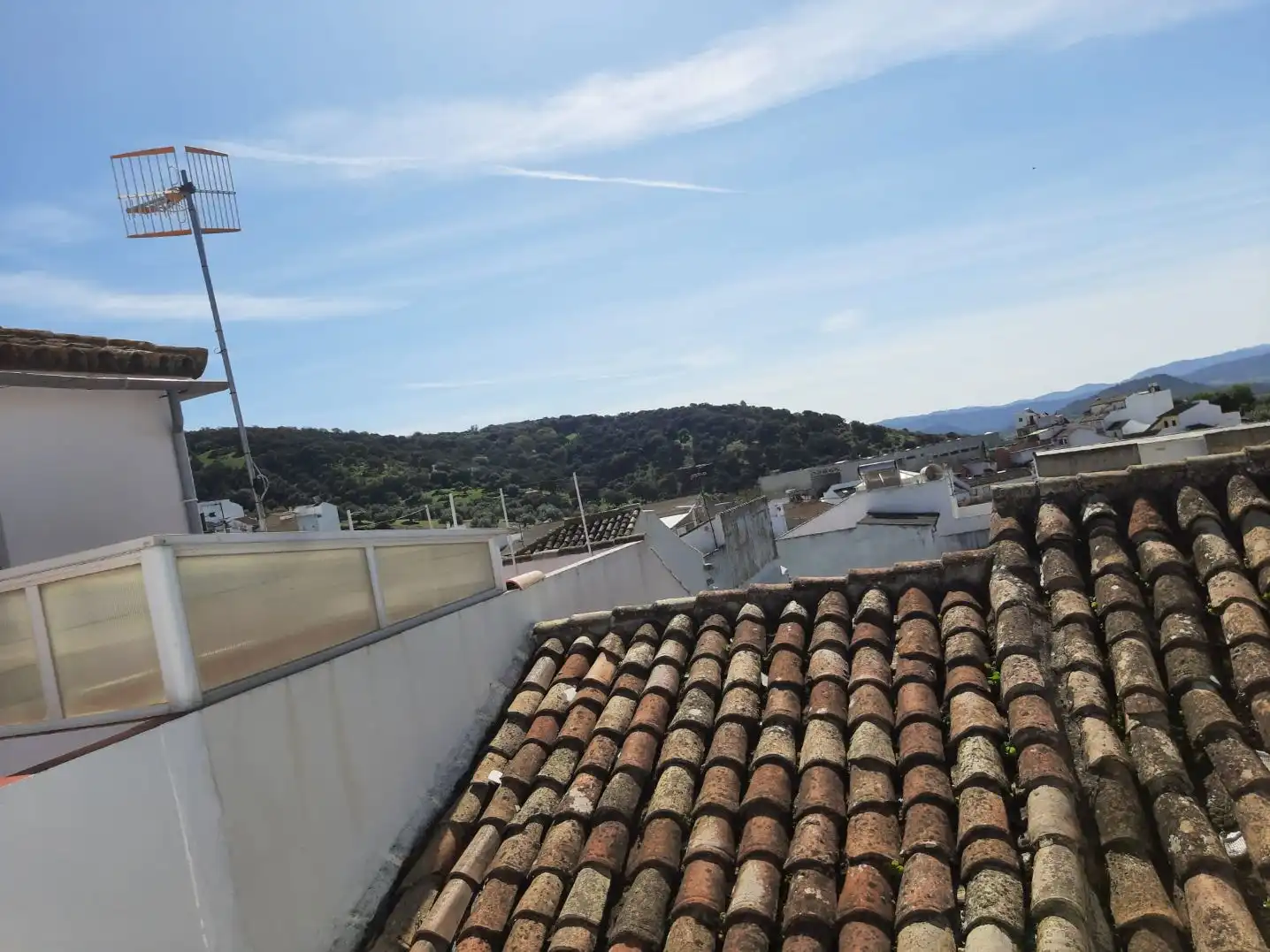 Dachboden zur Miete in Calle Rodríguez de Valcárcel, Prado del Rey Außenansicht von Dachboden zur Miete in Prado del Rey mit Klimaanlage, Heizung und Privatgarten