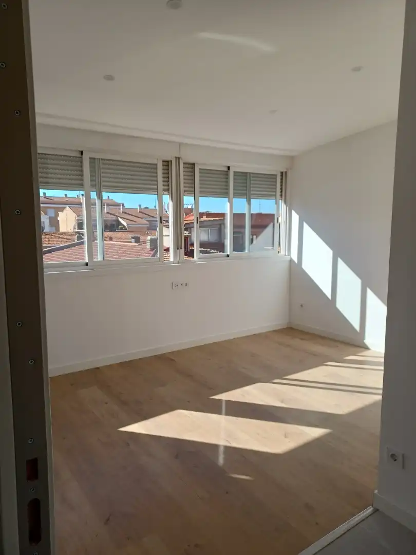 Pis de lloguer a Calle de la Sierra de los Filabres, 47, Numancia Dormitori de Pis de lloguer en Madrid amb Aire condicionat, Calefacció i Parquet