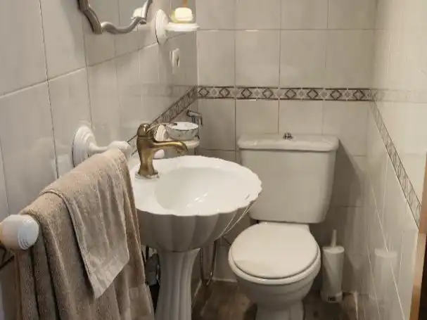 Dúplex en venta en Avenida Monsacro, 6, Morcín Baño de Dúplex en venta en Morcín con Calefacción, Jardín privado y Parquet