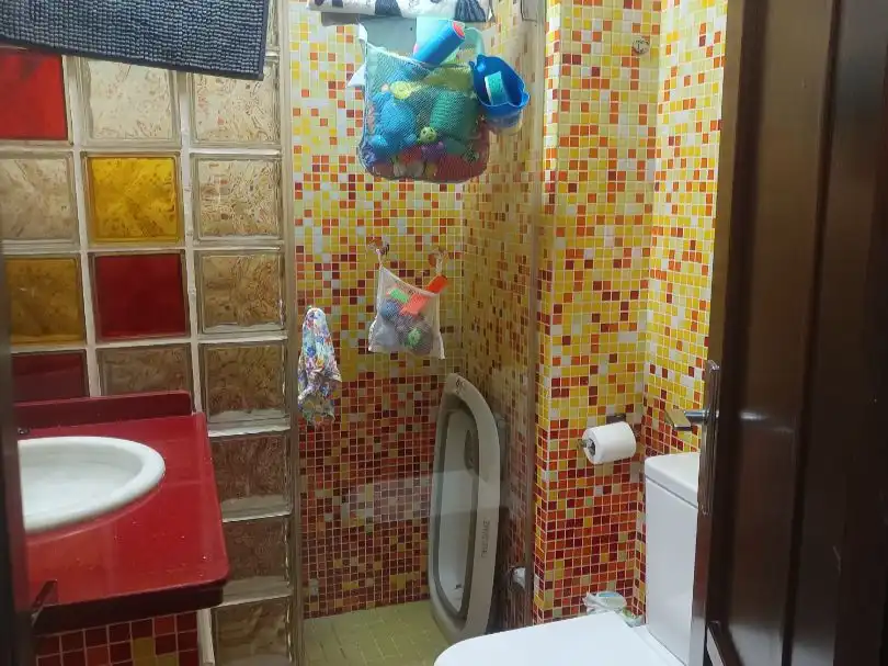 Piso de alquiler en Calle Pintor Carlos Santiesteban, 6, Villegas Baño de Piso de alquiler en Sevilla con Aire acondicionado, Calefacción y Terraza