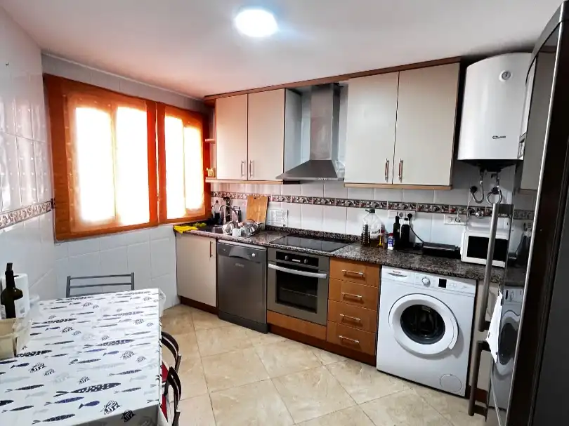 Pis en venda a Calle Hernán Cortés, 28, Centro Cuina de Pis en venda en San Vicente del Raspeig / Sant Vicent del Raspeig amb Aire condicionat