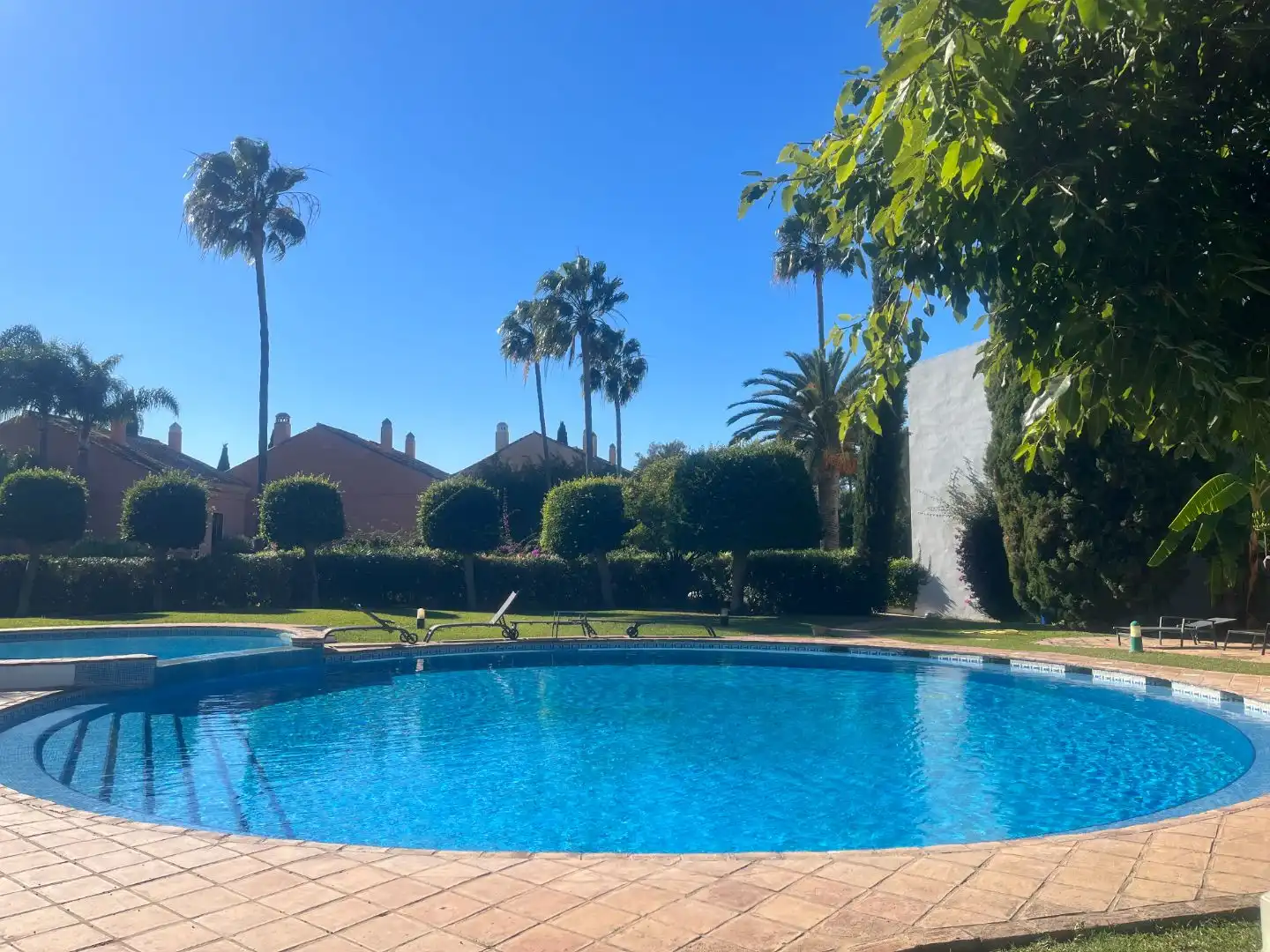 Casa adosada de lloguer a Desconocido, 26a, Sierra Blanca Piscina de Casa adosada de lloguer en Marbella amb Aire condicionat, Terrassa i Piscina