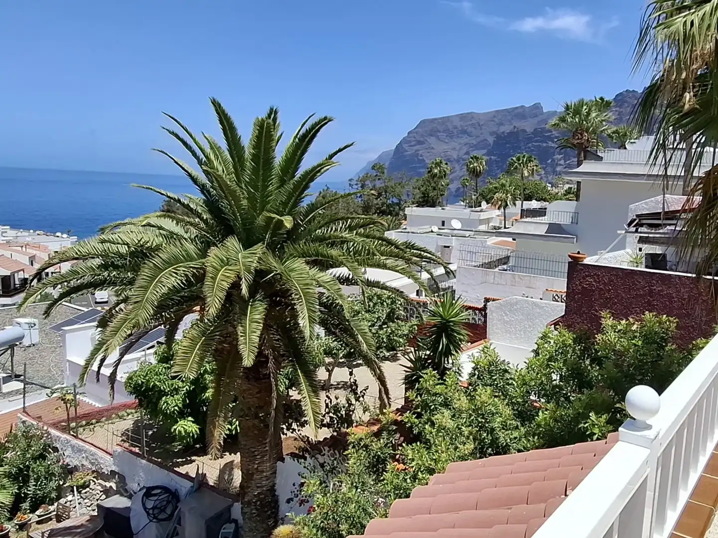 Vista exterior de Apartamento en venta en Santiago del Teide con Terraza y Balcón