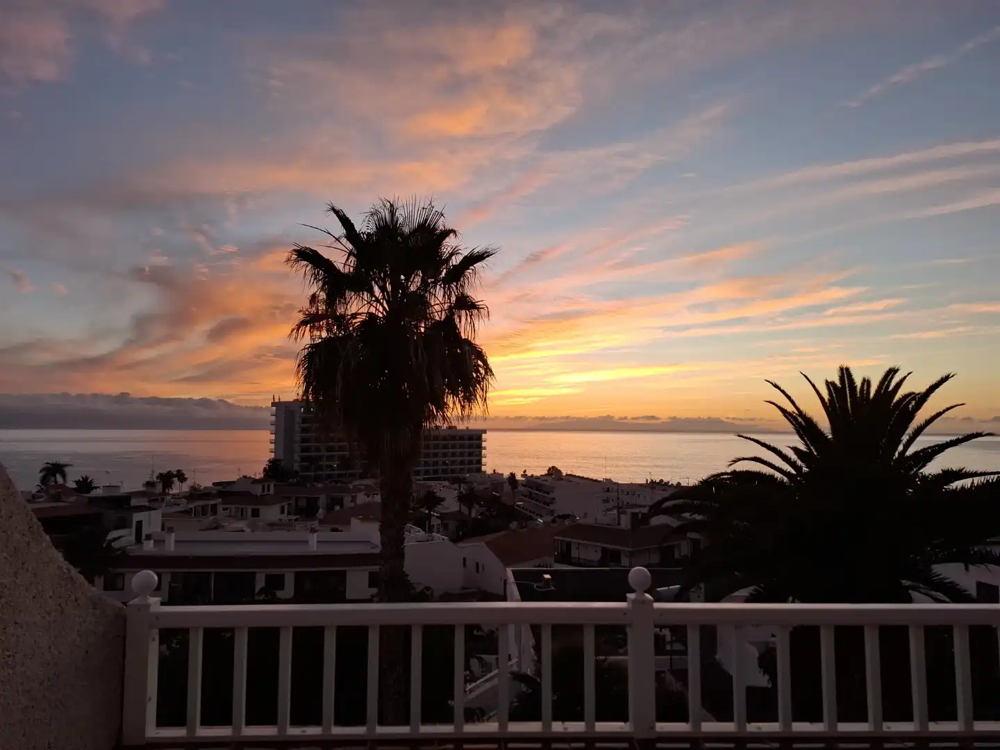 Vista exterior de Apartamento en venta en Santiago del Teide con Terraza y Balcón