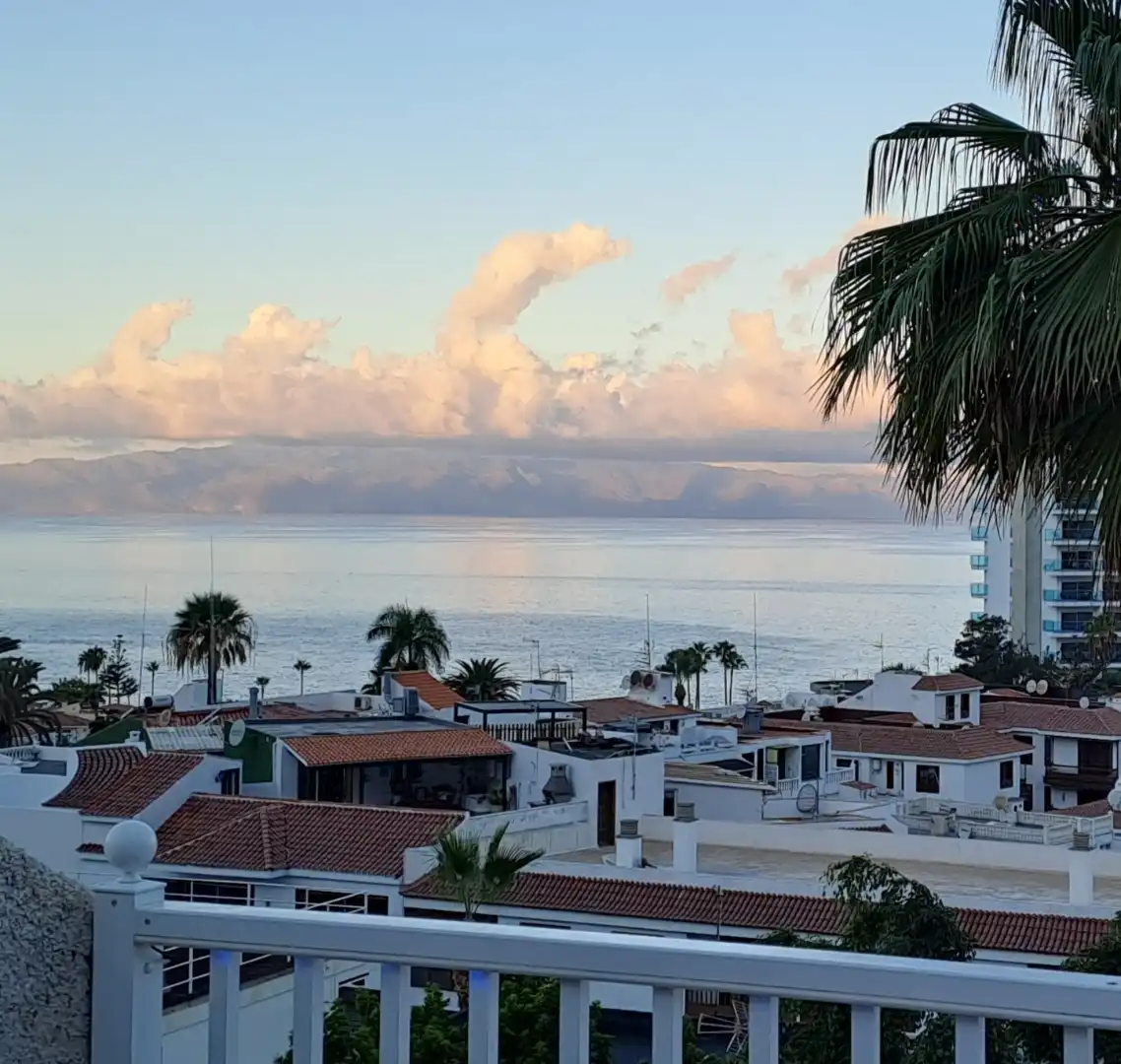 Vista exterior de Apartamento en venta en Santiago del Teide con Terraza y Balcón