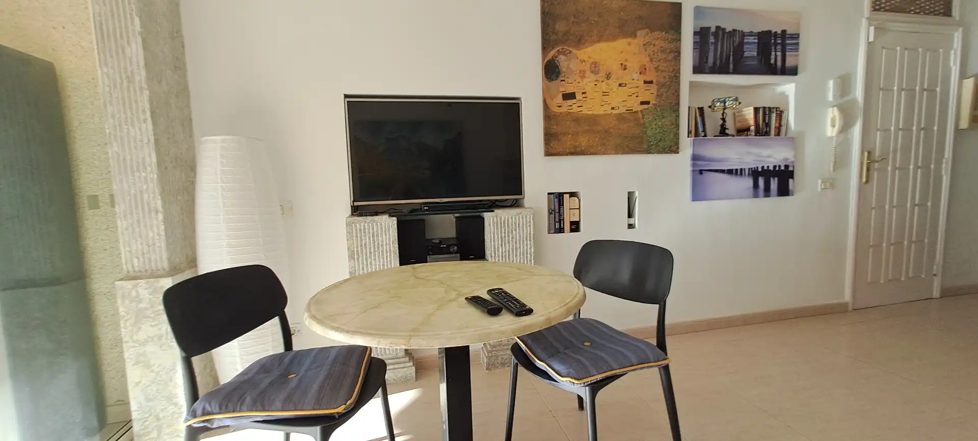 Apartamento en venta en Avenida Jose Gonzalez Forte, 59, Acantilados de Los Gigantes Sala de estar de Apartamento en venta en Santiago del Teide con Terraza