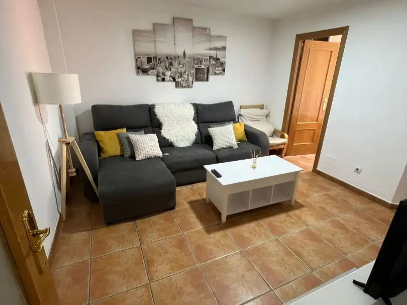 Habitación en Calle de Butarque, 40, Batallas Sala de estar de Piso para compartir en Leganés con Aire acondicionado, Calefacción y Amueblado