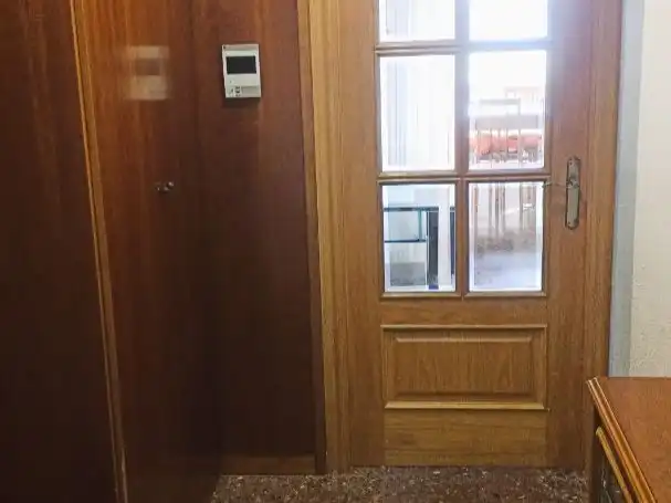 Piso de alquiler en Zaragoza con Calefacción, Terraza y Amueblado