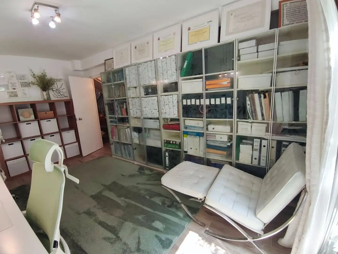 Houses for sale in Calle de José Fentanes, 83, Ciudad Universitaria Houses for sale in Madrid Capital with Balcony