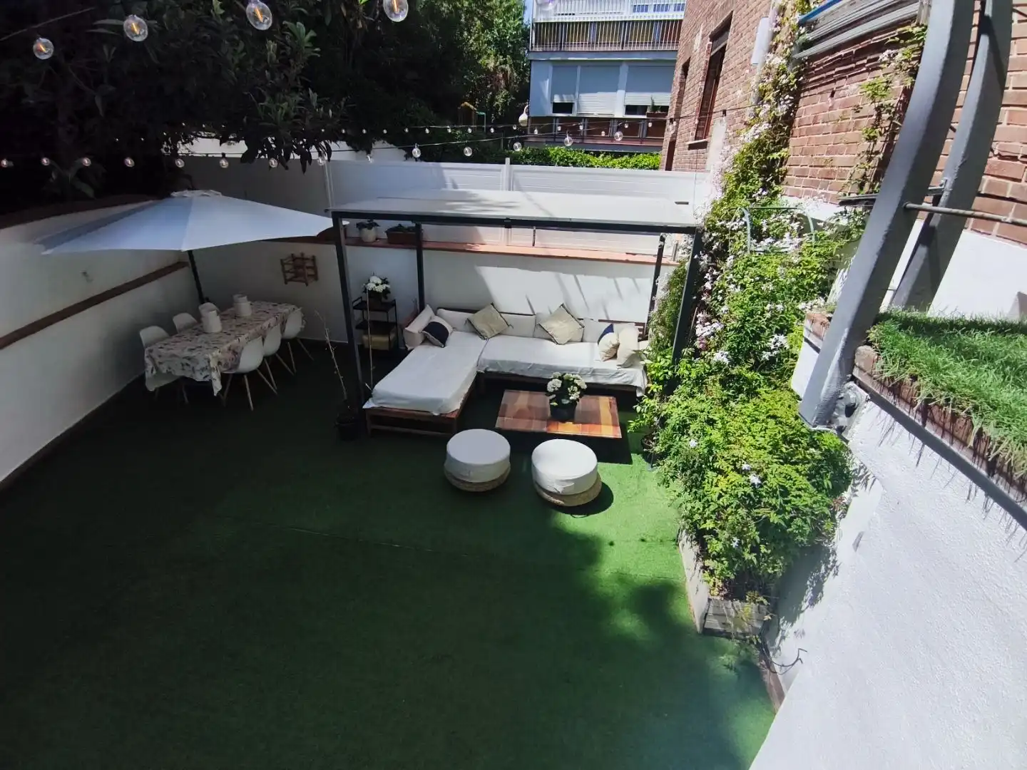 Houses for sale in Calle de José Fentanes, 83, Ciudad Universitaria Terrace of Houses for sale in Madrid Capital with Balcony