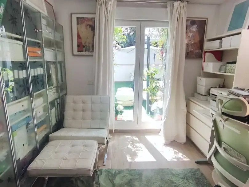Houses for sale in Calle de José Fentanes, 83, Ciudad Universitaria Living room of Houses for sale in Madrid Capital with Balcony