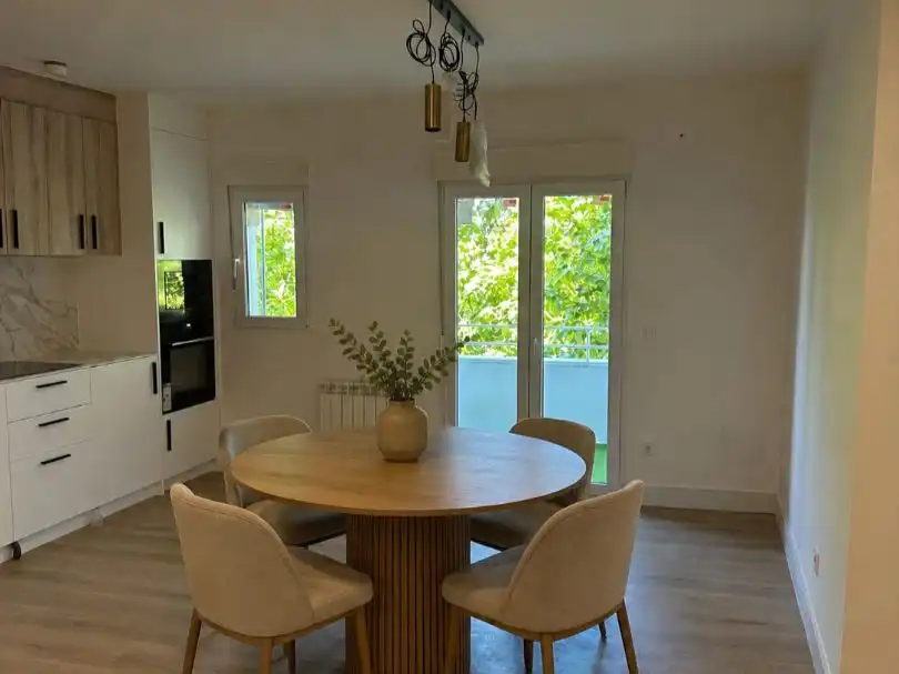 Wohnung zum Verkauf in Calle de Bolivia, 7, La Avanzada - La Cueva Esszimmer von Wohnung zum Verkauf in Fuenlabrada mit Terrasse und Balkon