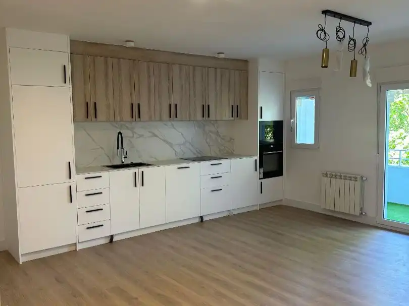 Wohnung zum Verkauf in Calle de Bolivia, 7, La Avanzada - La Cueva Küche von Wohnung zum Verkauf in Fuenlabrada mit Terrasse und Balkon