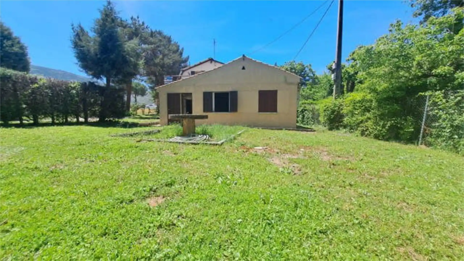 Casa adosada en venda en Ortigosa del Monte amb Jardí privat
