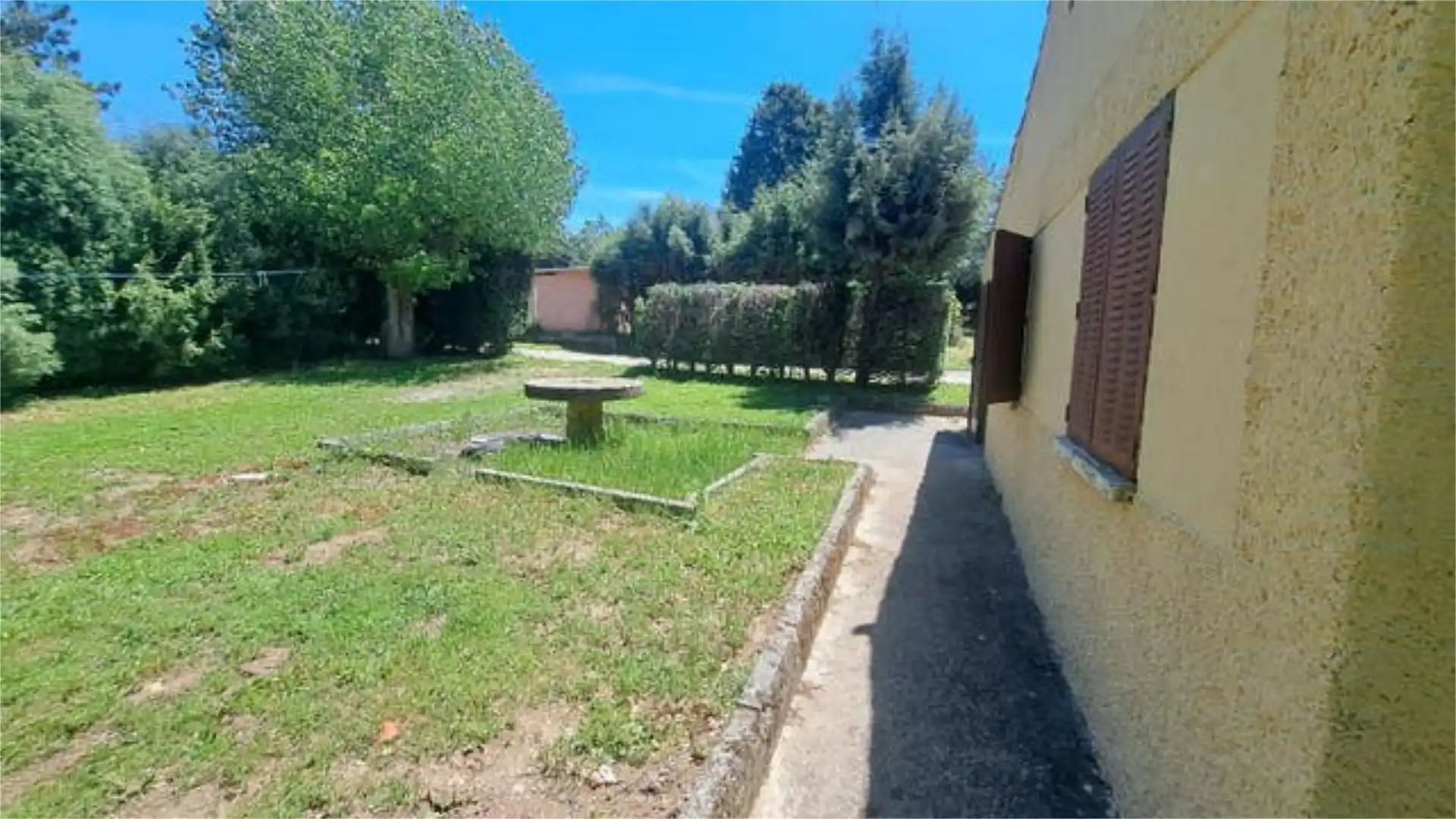 Jardí de Casa adosada en venda en Ortigosa del Monte amb Jardí privat