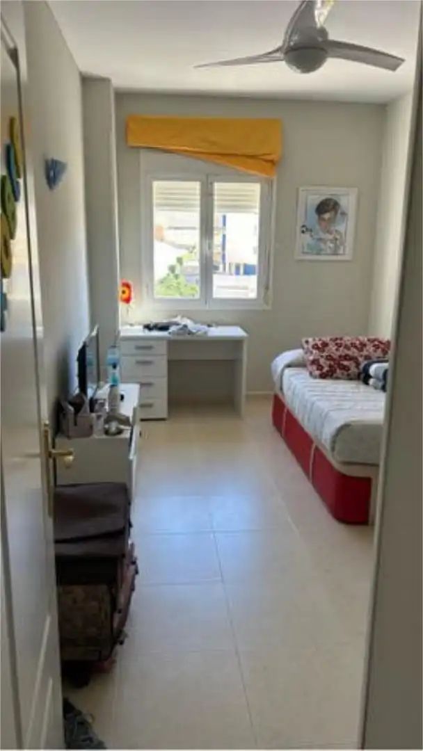 Piso en venta en Rivas Futura Habitación de Piso en venta en Rivas-Vaciamadrid con Calefacción, Jardín privado y Terraza