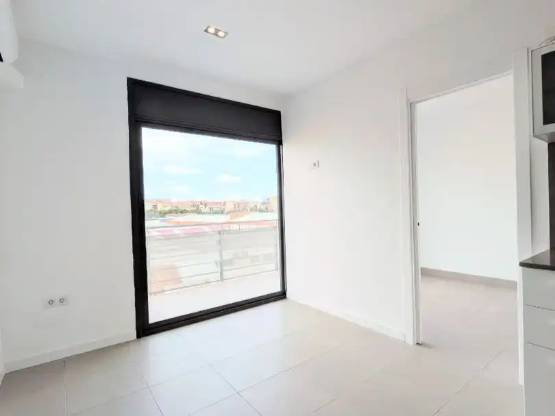 Piso de alquiler en Terrassa con Aire acondicionado, Calefacción y Terraza
