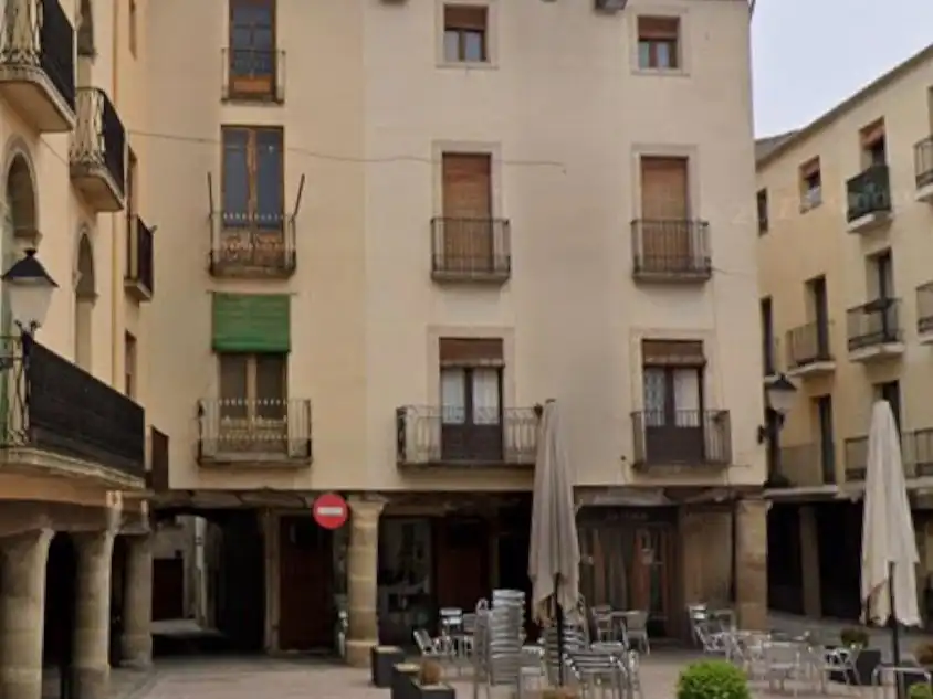 Pis en venda a Plaça Major, 1, Cervera Vista exterior de Pis en venda en Cervera