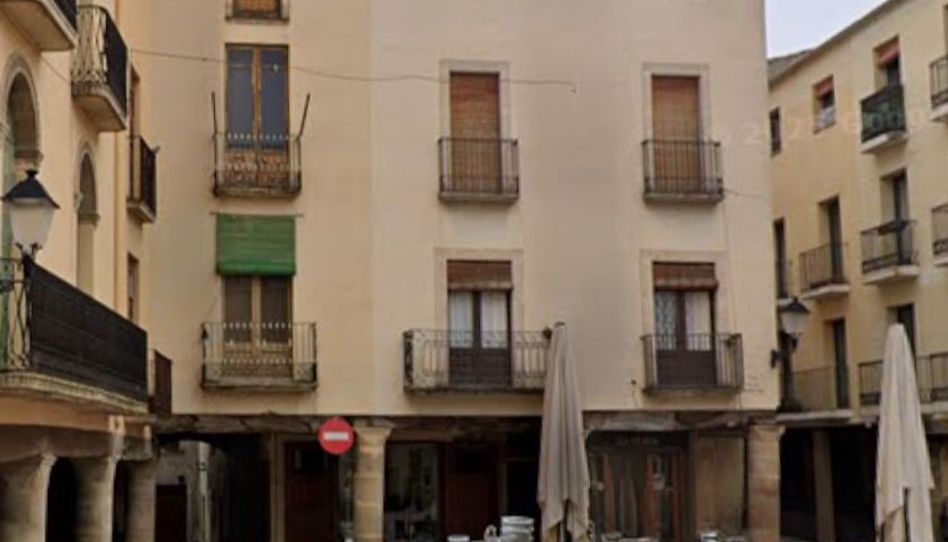 Pis en venda a Plaça Major, 1, Cervera, Lleida - imatge 1 Foto 1 de Pis en venda a Plaça Major, 1, Cervera, Lleida