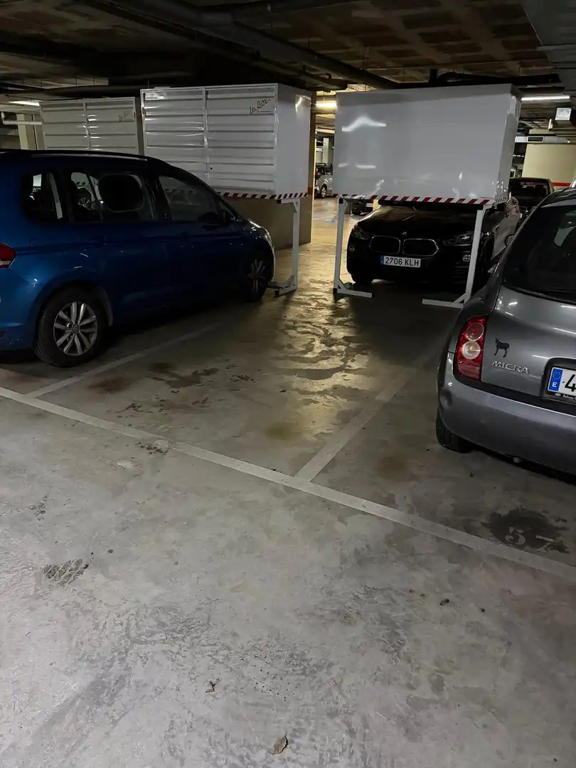Parking of Garage for rent in Barcelona