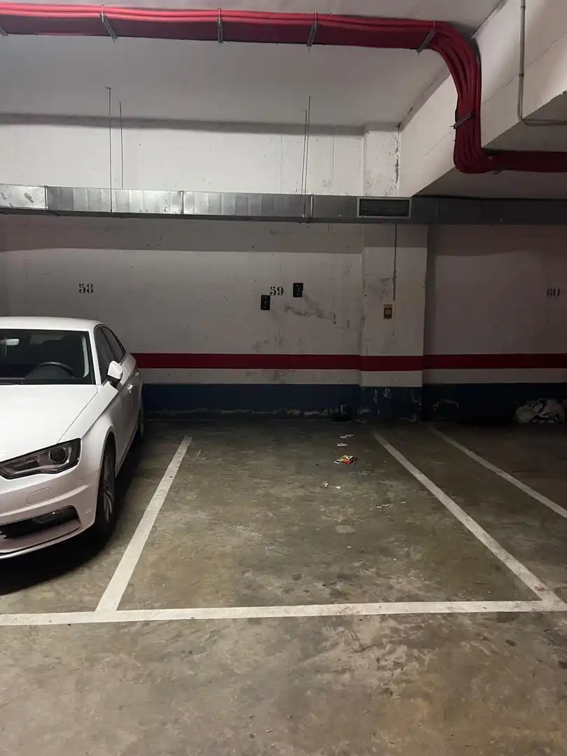 Garage zur Miete in Calle Valdelarco, 5, La Hispanidad - Verdeluz Parkplatz von Garage zur Miete in Huelva