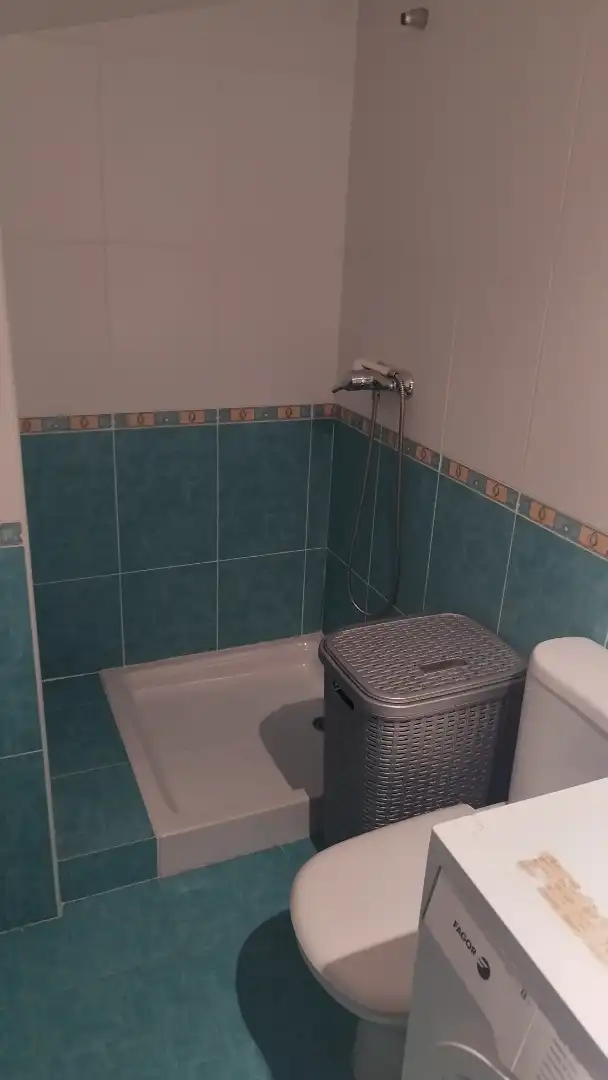 Maisonette zum Verkauf in Calle Paral M Renfe, 22, Ponferrada Badezimmer von Maisonette zum Verkauf in Ponferrada mit Klimaanlage